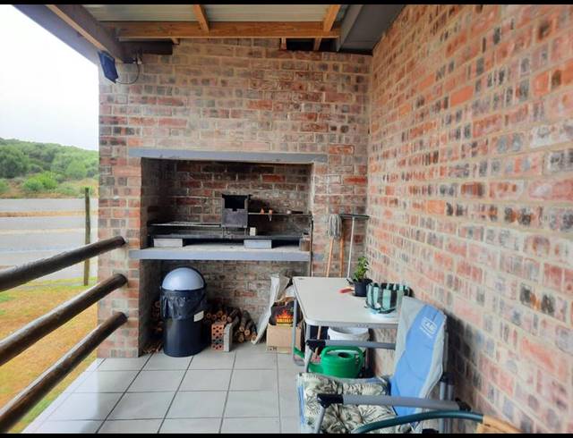 4 BEDROOM HOUSE FOR SALE IN KLEINBAAI